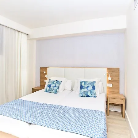 Leonardo Ibiza Santa Eulalia Es Cana
