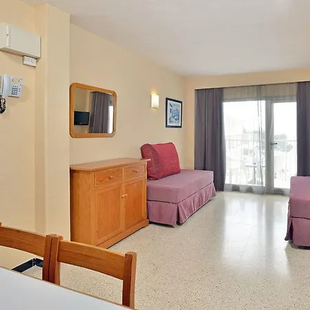 Leonardo Ibiza Santa Eulalia