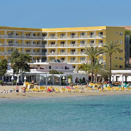 Leonardo Ibiza Santa Eulalia